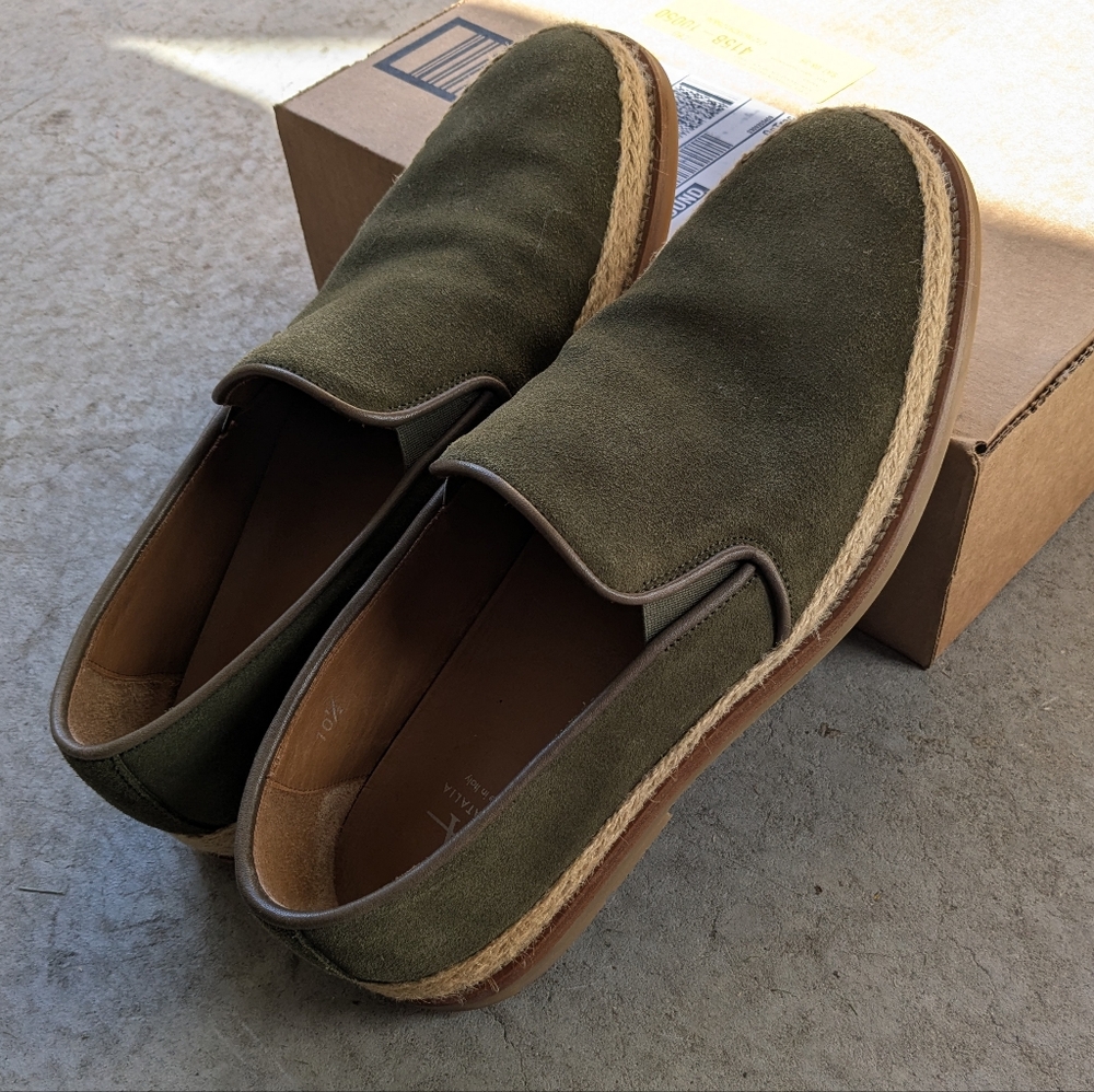 Dark Olive Green Casual Slip-On Loafers with Rubber Soles